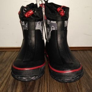 Cat & Jack boys snow boots size 7/8